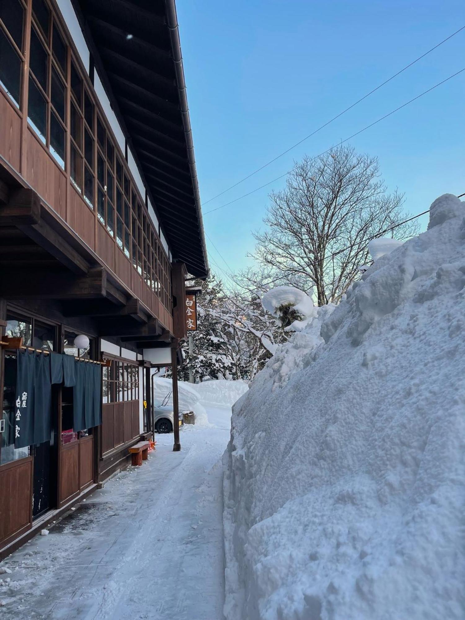 宿屋白金家 Yadoya-Shiroganeya 1日1組限定2名から8名様まで 全館貸切り 伝統的建造物の旅籠宿 Traditional Culture Experience Nagano Exterior photo